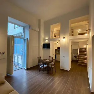 Silvi's House Neapel